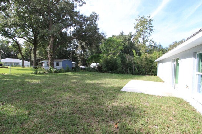 Building Photo - Spacious 3-Bedroom Home with No HOA, Pet-Friendly & Natural Gas – Summerfield Living