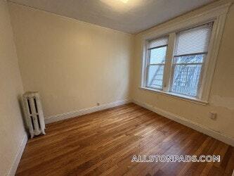 Building Photo - 33 Walbridge St