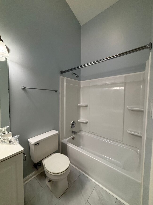 Building Photo - 119 Sterling Ct