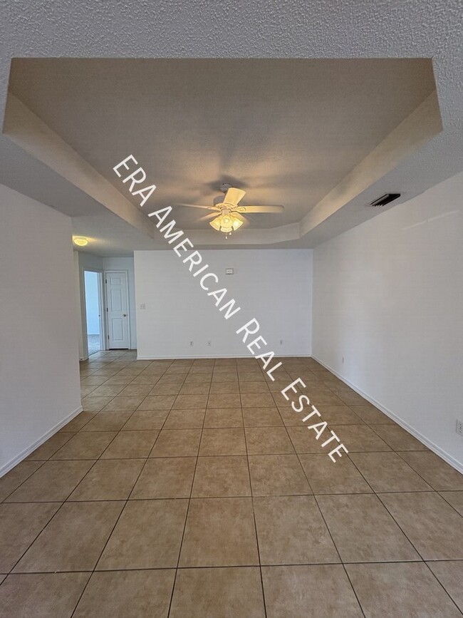 Building Photo - 953 Southern Oaks Ct