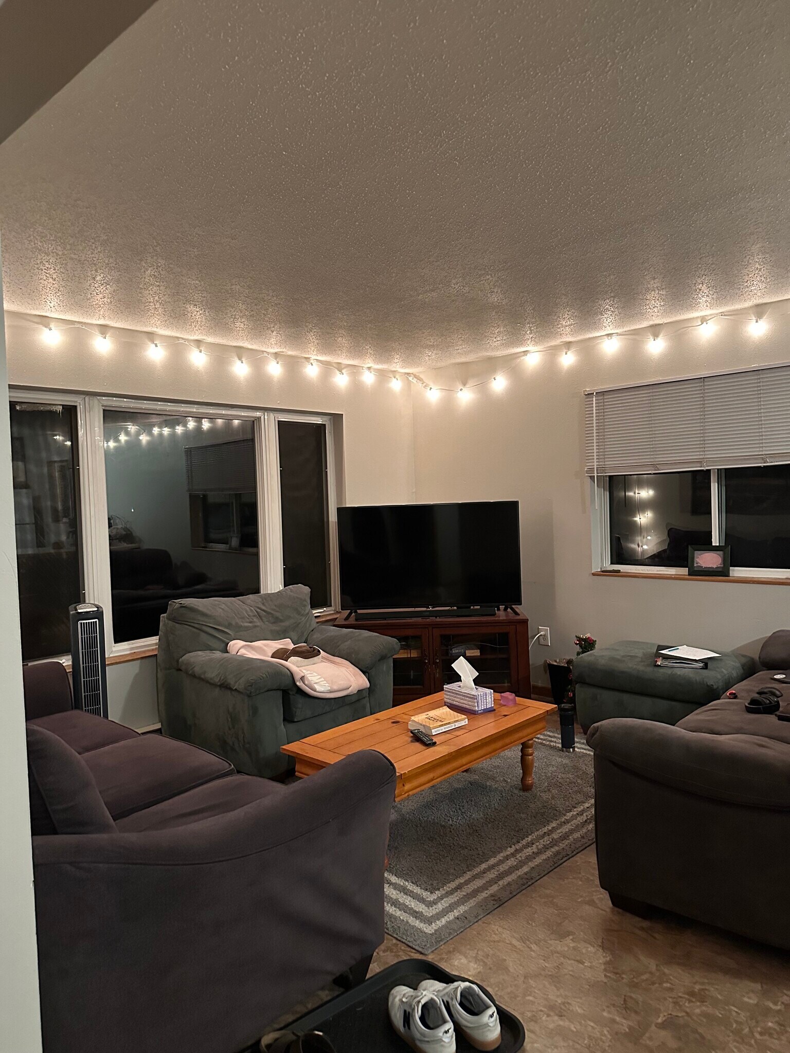 Building Photo - 2417 Vermilion Rd