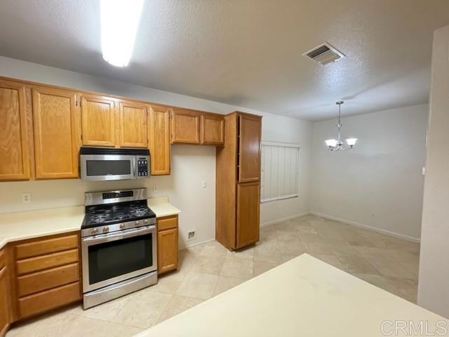 Building Photo - 2303 Montecito Ave