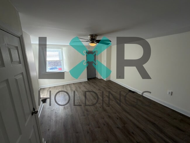 Building Photo - 4324 Ridge Rd