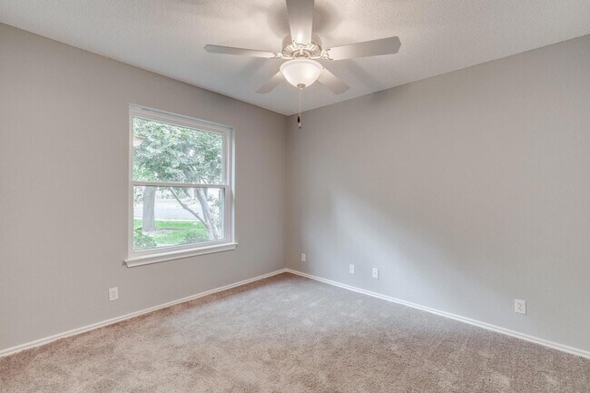 Building Photo - 16809 Bailey Jean Dr