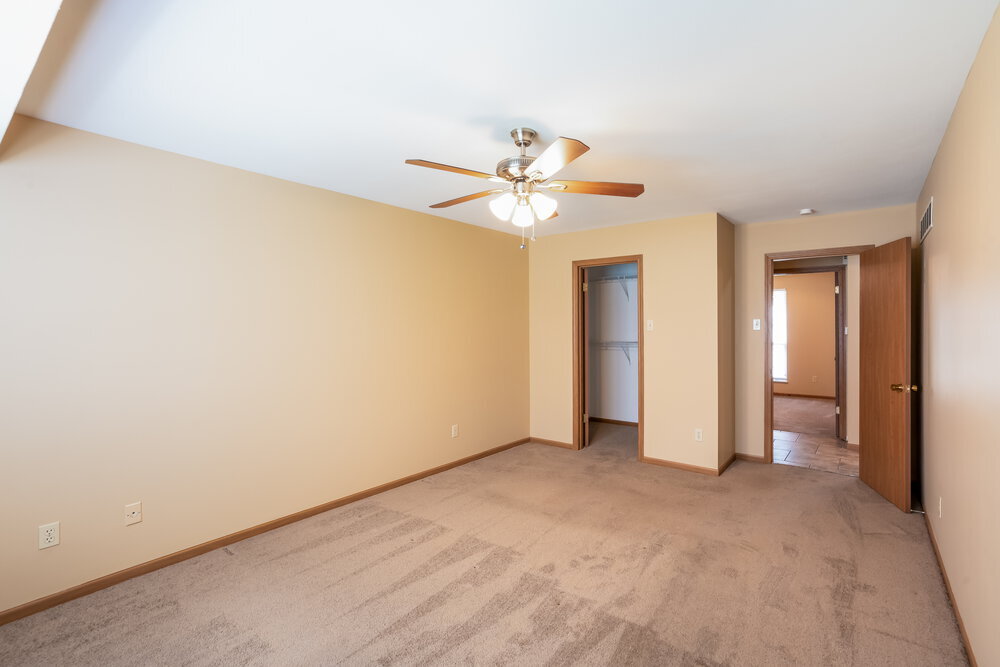 Building Photo - 4131 Les Cherbourg Ln