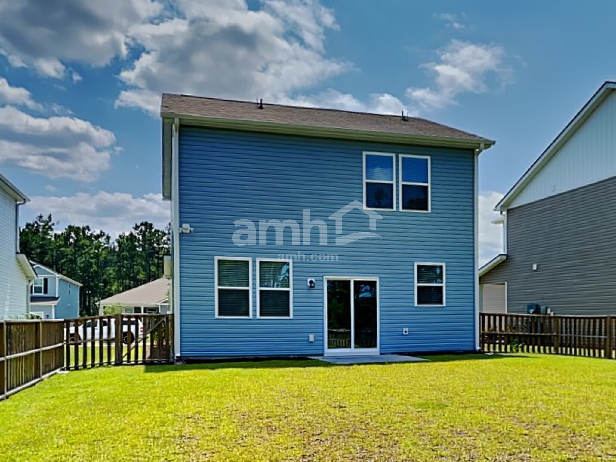 Building Photo - 288 Bering Ln