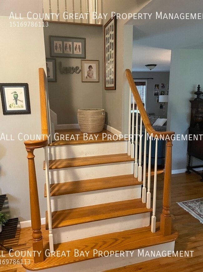 Building Photo - 115 Hedges Ave