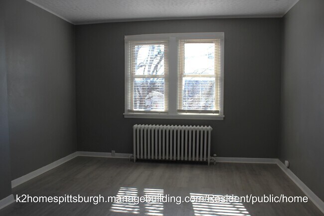Building Photo - 198 St Joseph St
