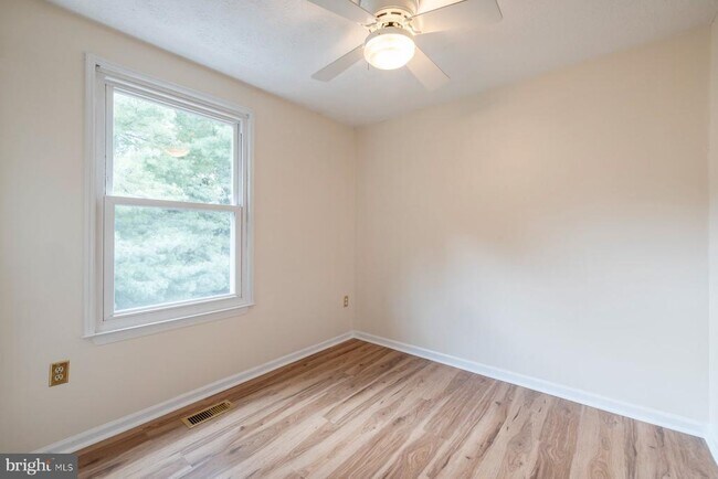 Building Photo - 7510 Summer Blossom Ln