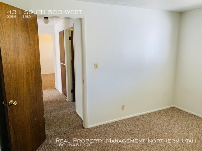 Building Photo - 2 Bedroom 1 Bath Brigham Duplex.