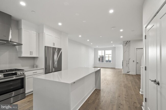 Building Photo - 1211 Northside Park Blvd