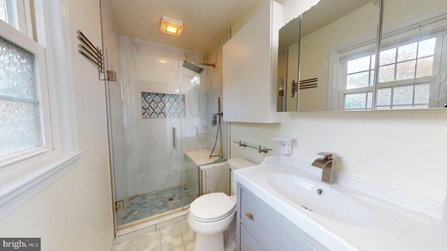 Building Photo - 12043 Stoneford Dr