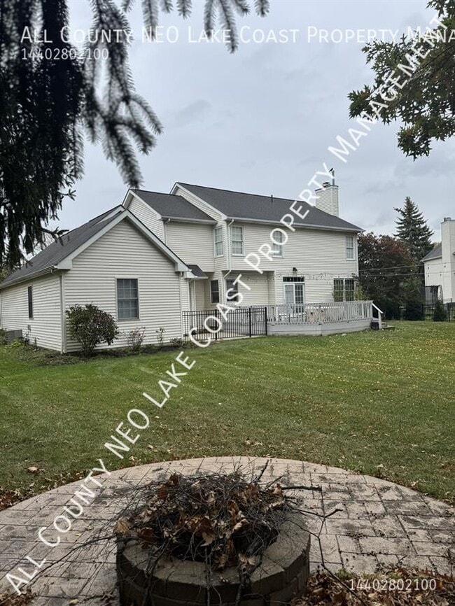 Building Photo - 31866 Hazelwood Ln