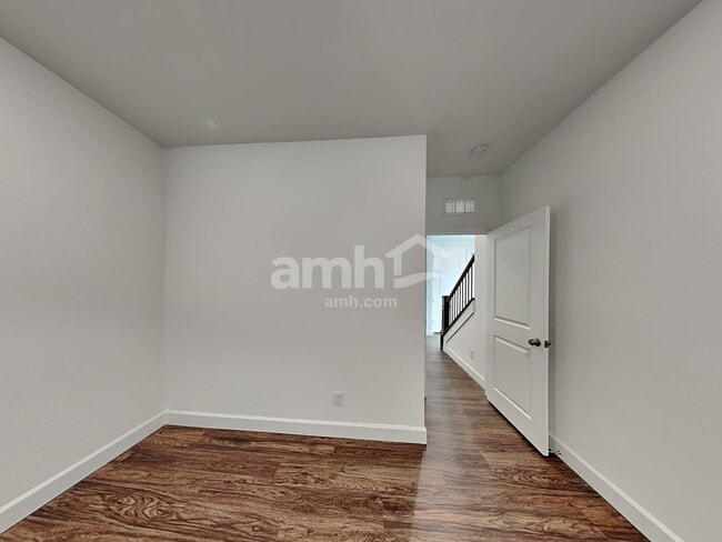 Building Photo - 9145 S Conquistador St