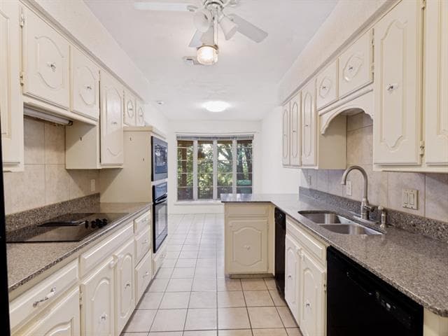 Building Photo - 412 Oakmont Ln N