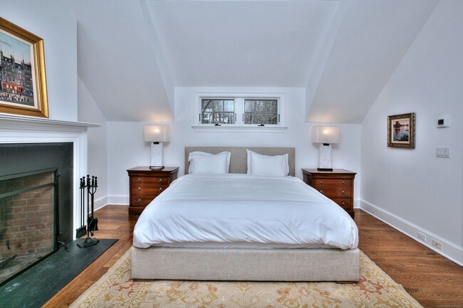 Building Photo - 15 Catamount Rd