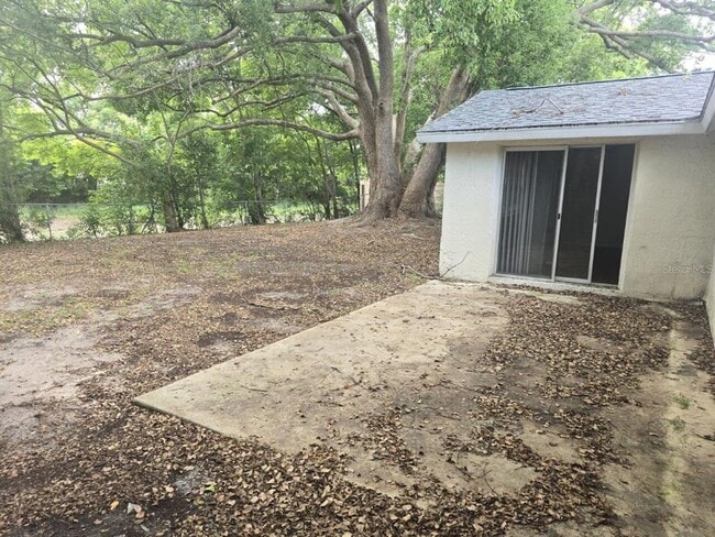 Building Photo - 11835 Meadow Dr