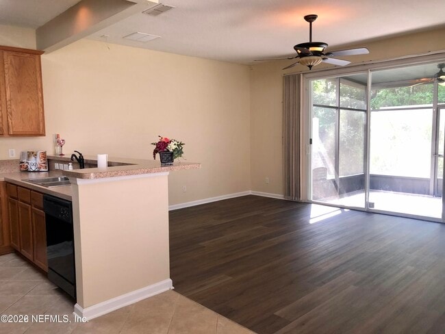 Building Photo - 5749 Parkstone Crossing Dr