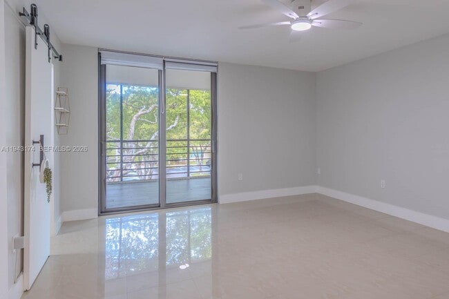 Building Photo - 20291 NE 30th Ave