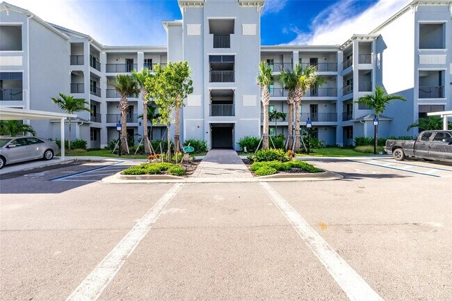 Building Photo - 14141 Heritage Landing Blvd