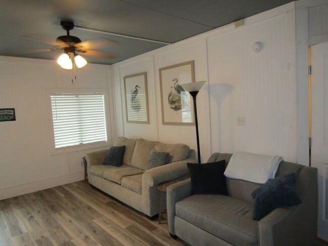 Building Photo - 1524 S Ocean Blvd