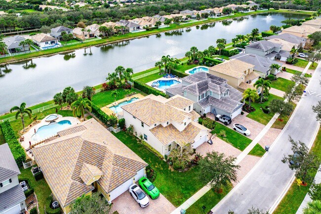 Building Photo - 9460 Wrangler Dr