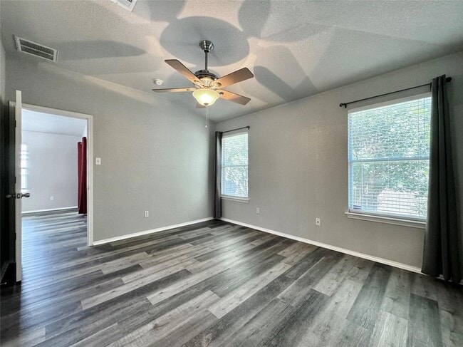 Building Photo - 1014 Aiken Dr