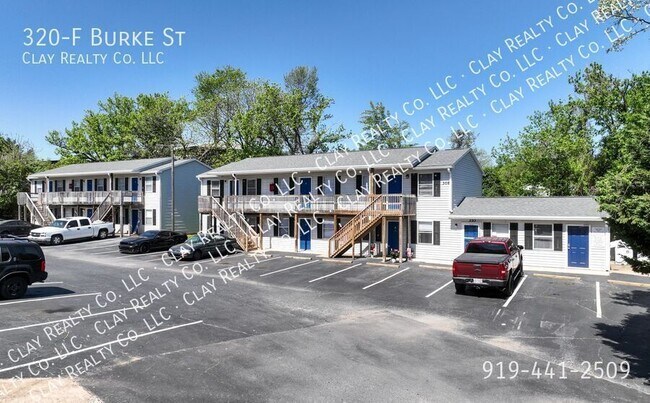 Building Photo - 320 Burke St