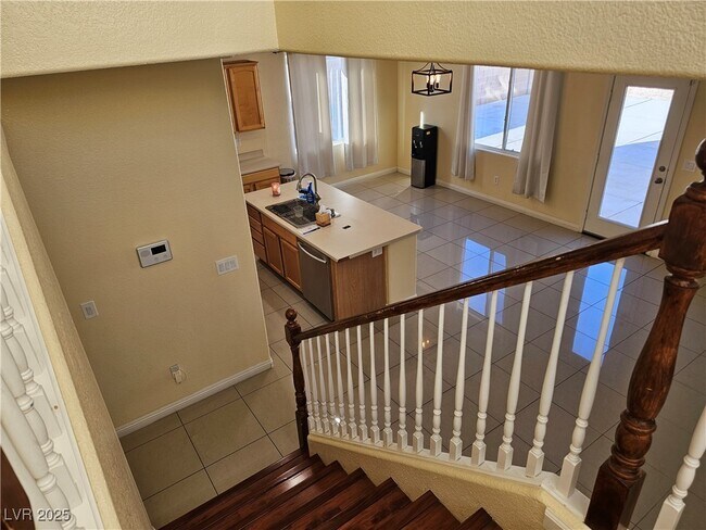 Building Photo - 3732 Shimmering Creek Ave