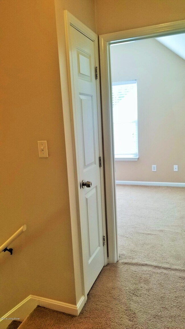 Building Photo - 8900 Prospect St