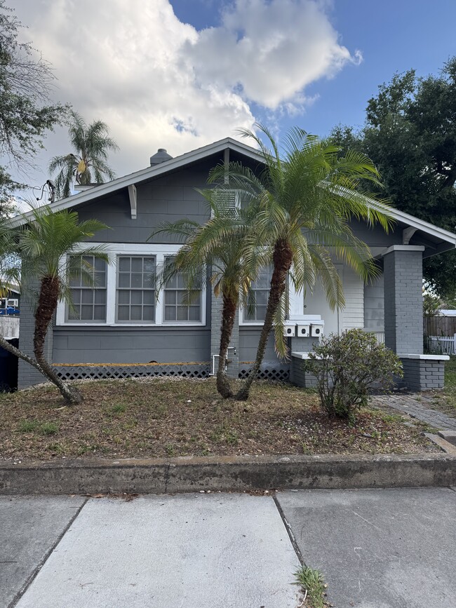 Building Photo - 607 E Louisiana Ave