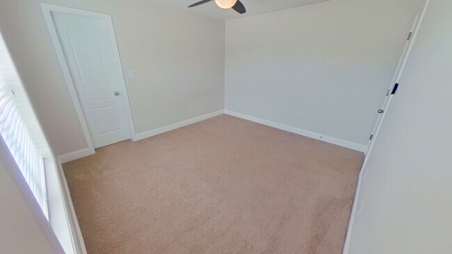 Building Photo - 169 Eclipse Ct