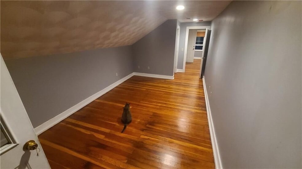 Building Photo - 413 Atwells Ave