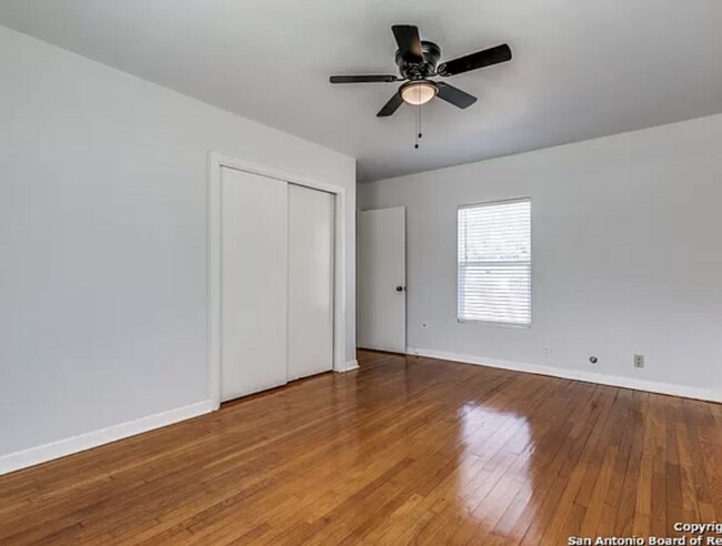 Building Photo - 229 Greer St