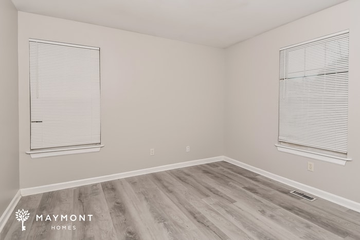 Building Photo - 211 Petworth Dr