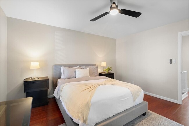 Building Photo - 7339 E Northland Dr