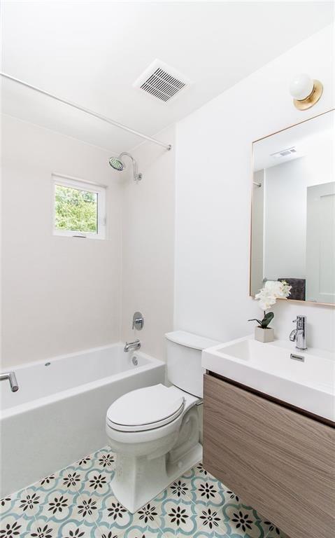 Building Photo - 5514 Avenue H