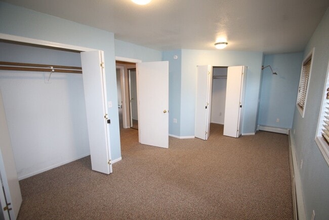 Building Photo - 23827 Chandelle Dr