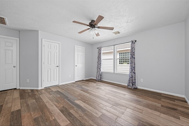 Building Photo - 20827 Rose Crossing Ln