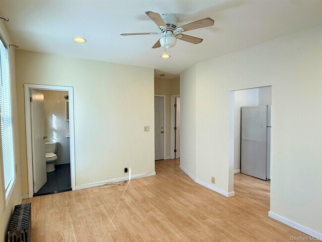 Building Photo - 52-05 35th St