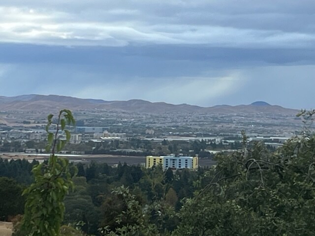 Building Photo - 5630 Highcrest Ct