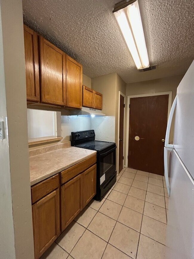 Building Photo - 751 Hammond Manor Dr