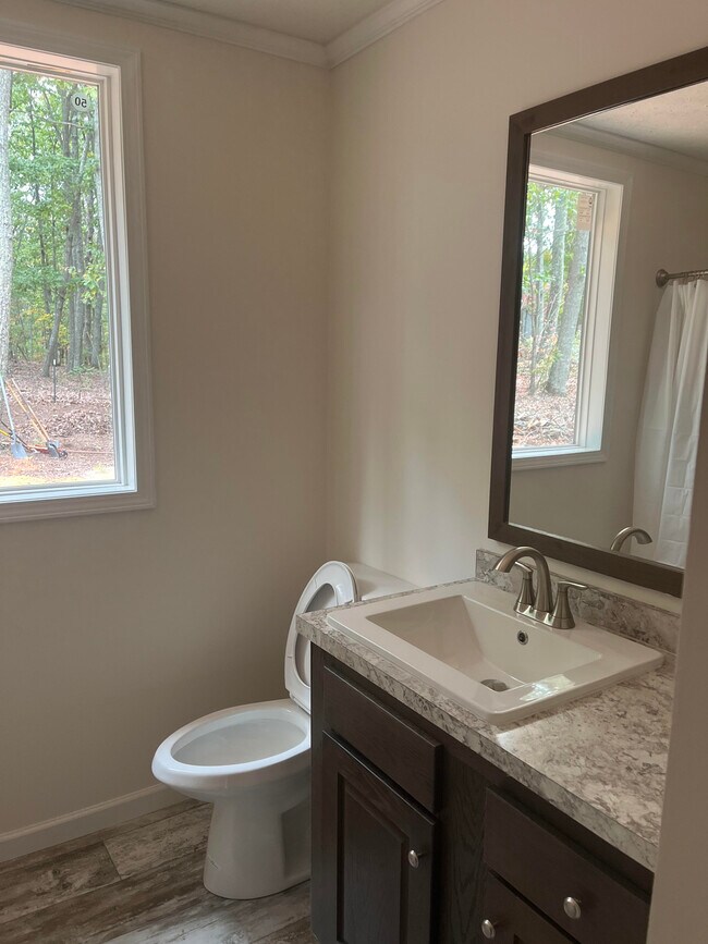 Bathroom - 4037 Tower Rd