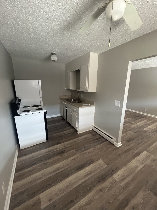 Building Photo - 276 White Bridge Pike