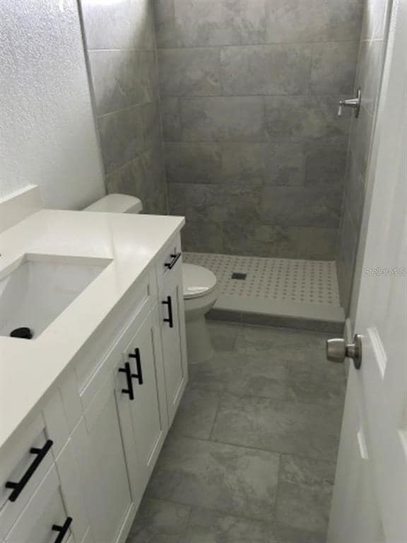 Building Photo - 39638 Sunvalley Dr