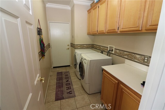 Building Photo - 23903 Trail Duster Ct