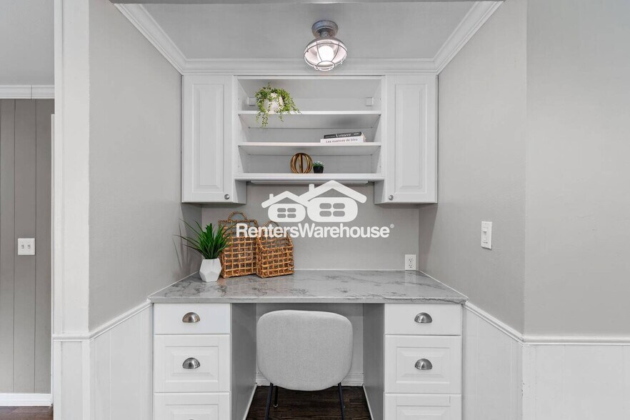 Building Photo - 3966 S Magnolia Way