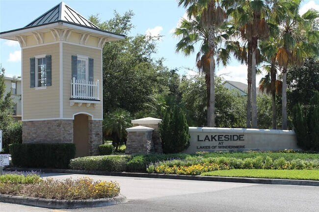 Building Photo - 11564 Mizzon Dr