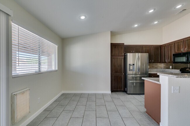 Building Photo - Charming 3-Bedroom Home in N Las Vegas