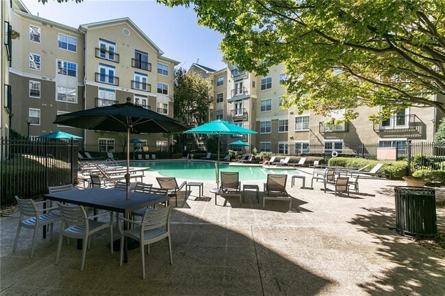 Building Photo - 800 Peachtree St NE